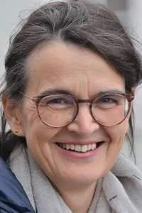 Dr. med. Nicola Hellwig-Tan
